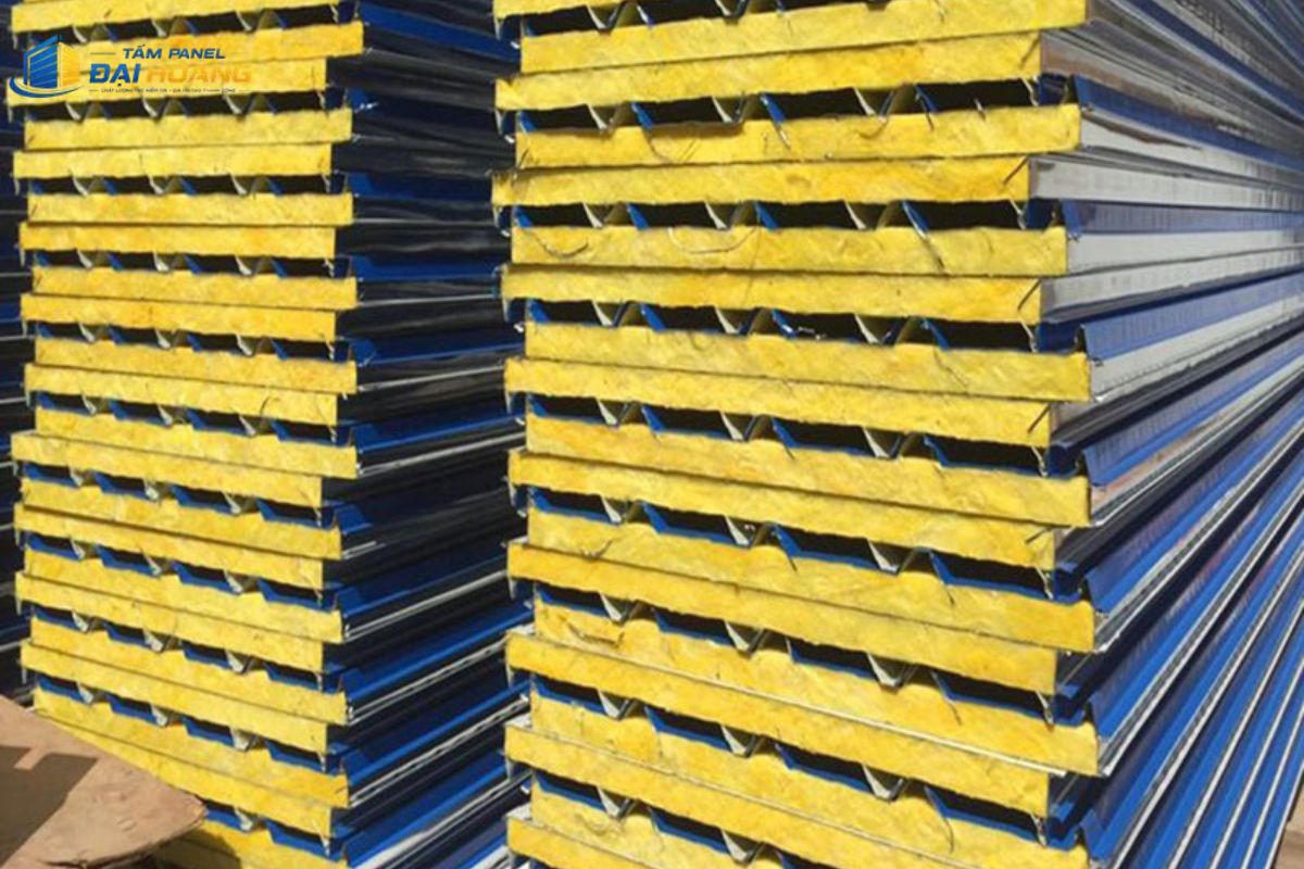 Mẫu panel glasswool vách ngoài có sóng gân sâu