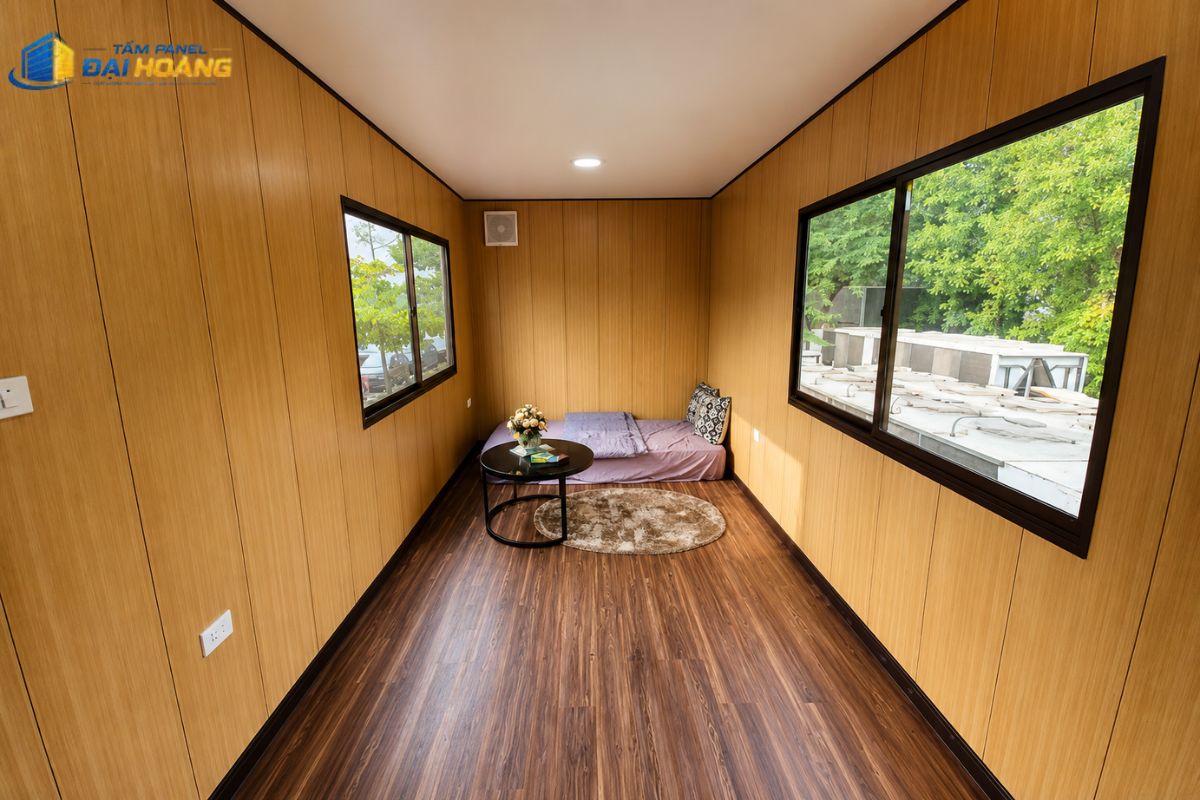 Homestay sử dụng vách panel cách nhiệt vân gỗ hiện đại