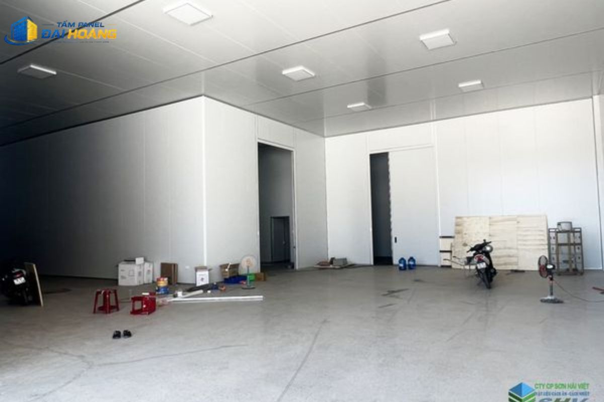 Thi công tấm panel phường Hiệp Bình hệ vách cách nhiệt EPS phẳng mịn cho văn phòng