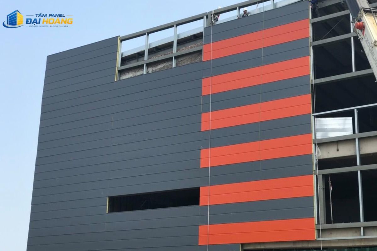 Quá trình lắp dựng vách panel theo đúng kỹ thuật