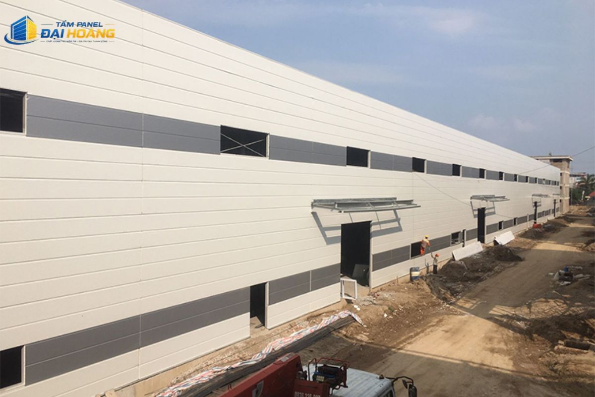 Thi công tấm panel phường Thủ Dầu Một cho nhà xưởng